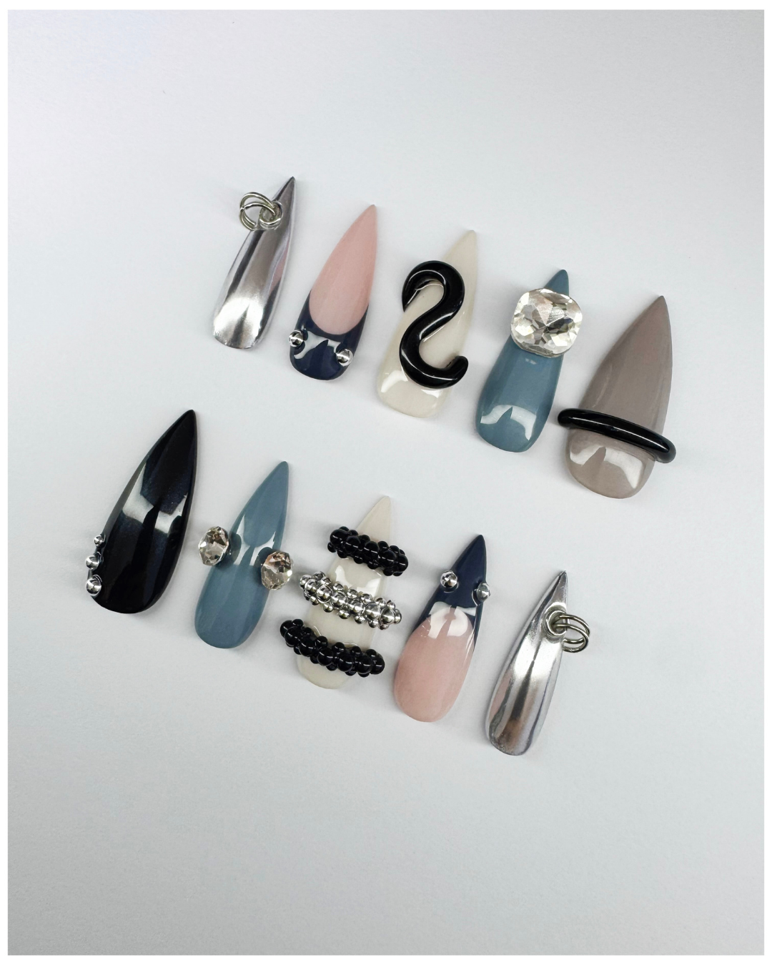 Number 9- Set Pose x 33 Carats (set stilettos)